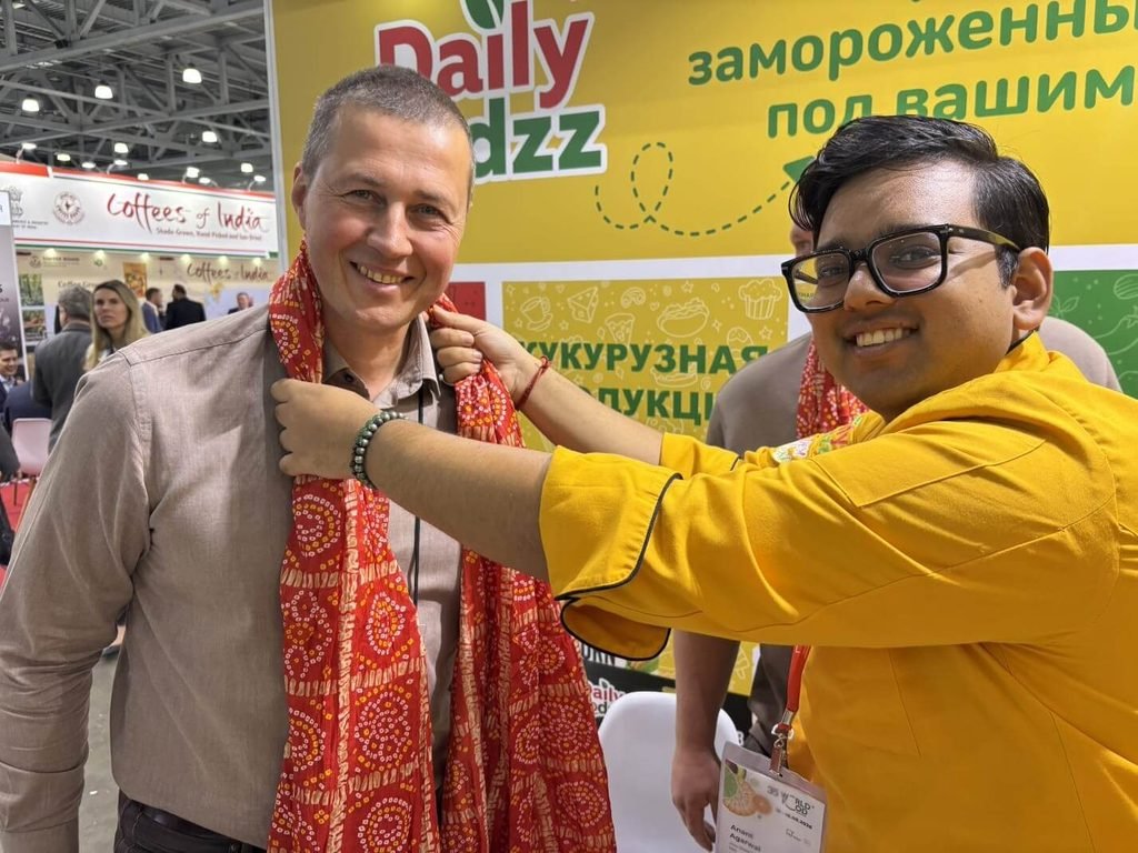 Rajasthani hand-printed dupattas and Banarasi bags gifted at the Daily Foodzz stand, WorldFood Moscow 2026